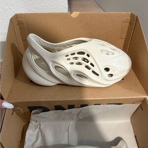 Yeezy Cream Mules Sculptural Slip-On